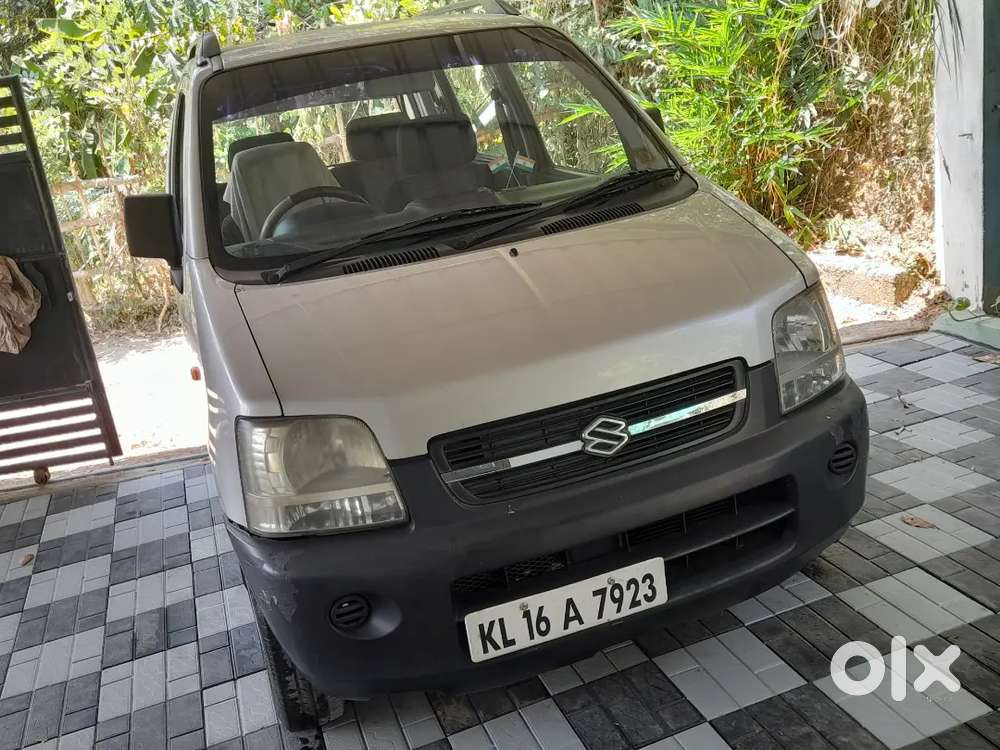 2004modal Good Car 112000rs