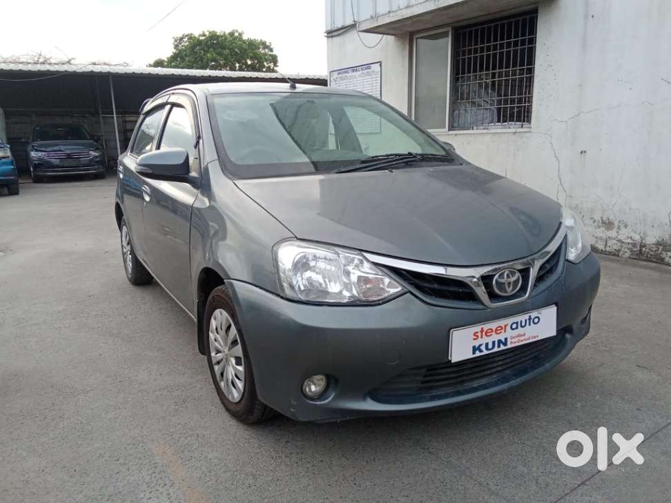 Toyota Etios Liva V, 2015, Petrol