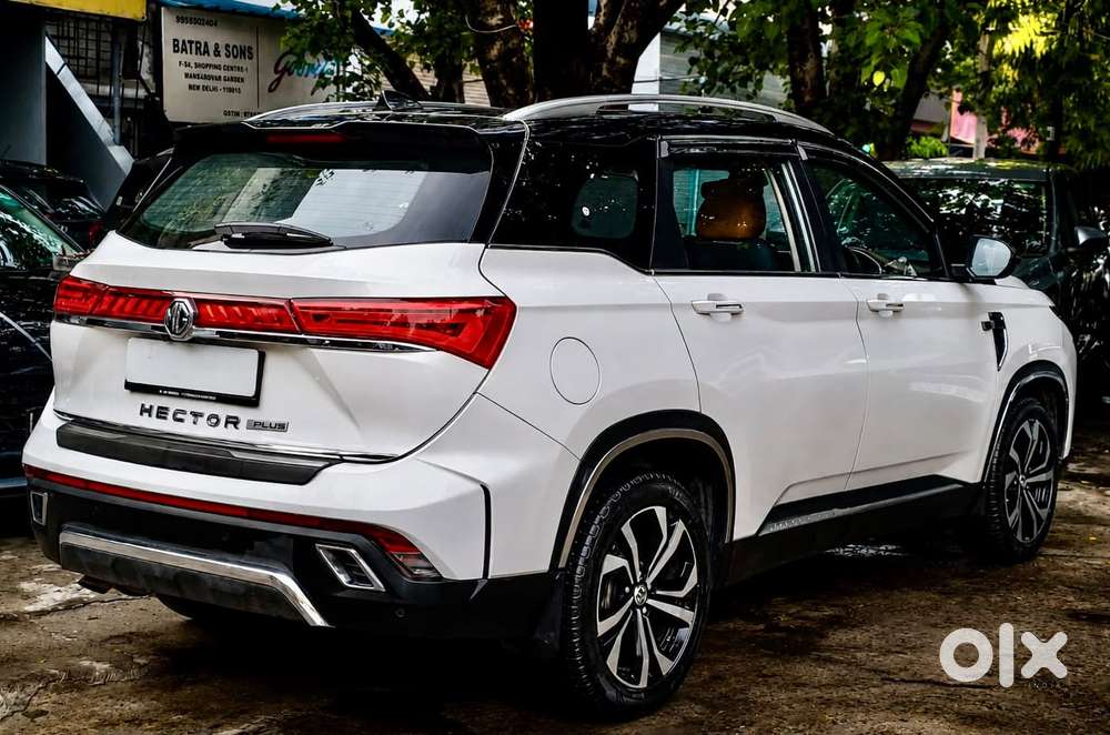 Mg Hector Plus Sharp Pro 1.5 Turbo Petrol Cvt 7 Str, 2023, Petrol