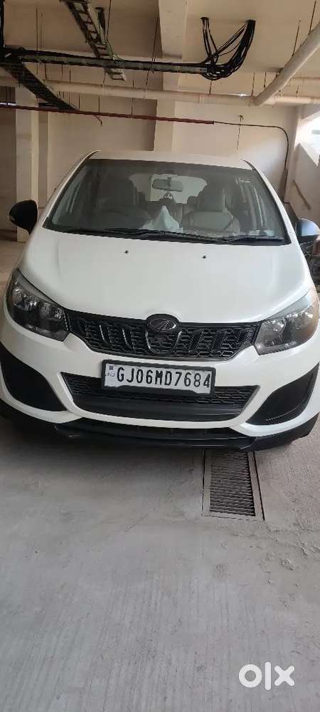Mahindra Marazzo