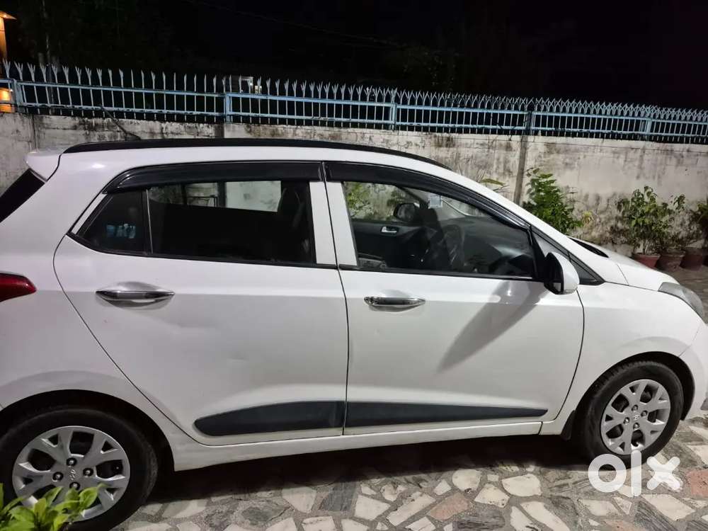 Hyundai Grand I10 Sportz 2013
