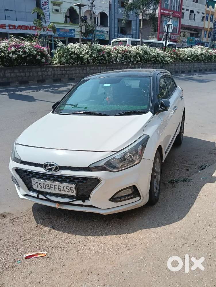 Hyundai I20 2019 Petrol 140000 Km Driven