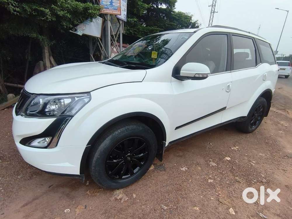 Mahindra Xuv500 W10 2wd, 2016