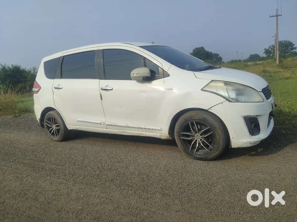 Maruti Suzuki Ertiga 2013