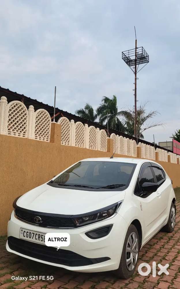 Tata Altroz 1.2 Xm 2024