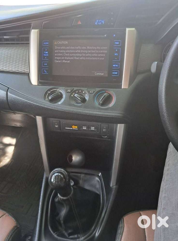 Toyota Innova Crysta 2.4 Gx Mt, 2020