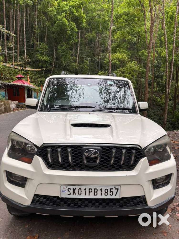 Mahindra Scorpio S10, 2016, Diesel