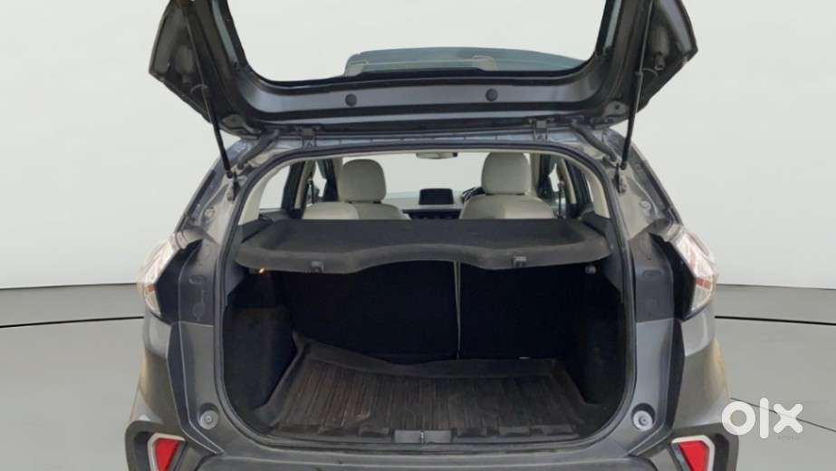 Tata Nexon 1.2 Revotron Xm (s), 2022, Petrol