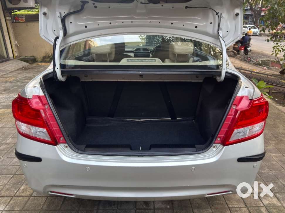 Maruti Suzuki Dzire 1.2 Zxi Amt, 2019, Petrol