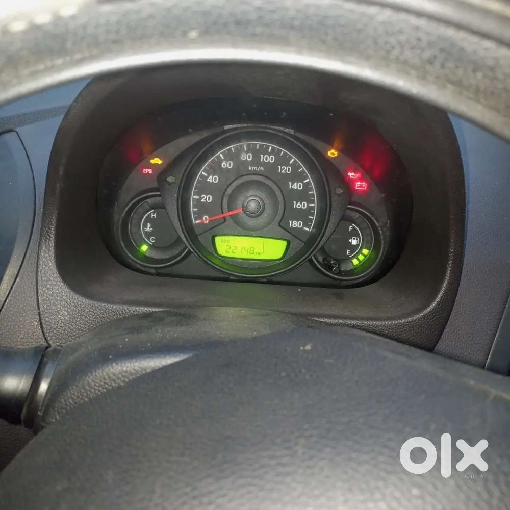 .hyundai Eon 0.8 Only 22k Kms 1st Owner 2012 Mt