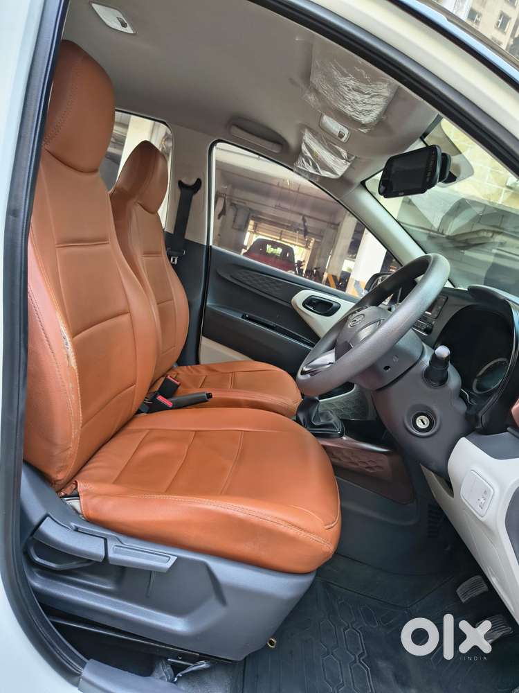 Hyundai Aura Sx (o) Manual, 2020, Petrol