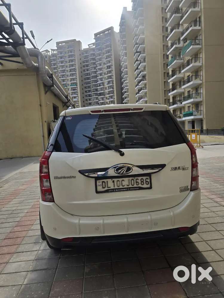 Mahindra Xuv500 W10 At (top Model)  2017  Diesel  Automatic