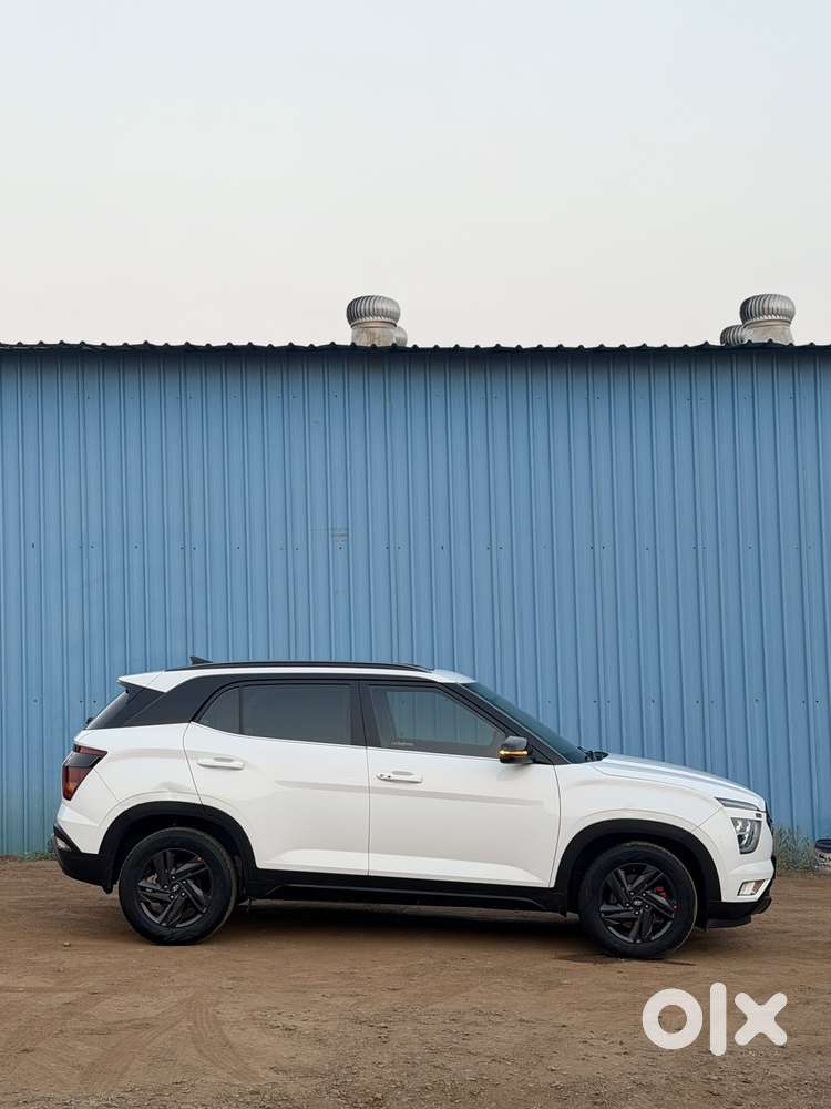 Hyundai Creta 1.5 S Plus Knight Diesel Dual Tone, 2023, Diesel