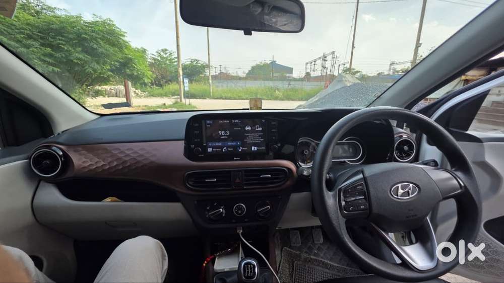 Hyundai Aura Cng 2022