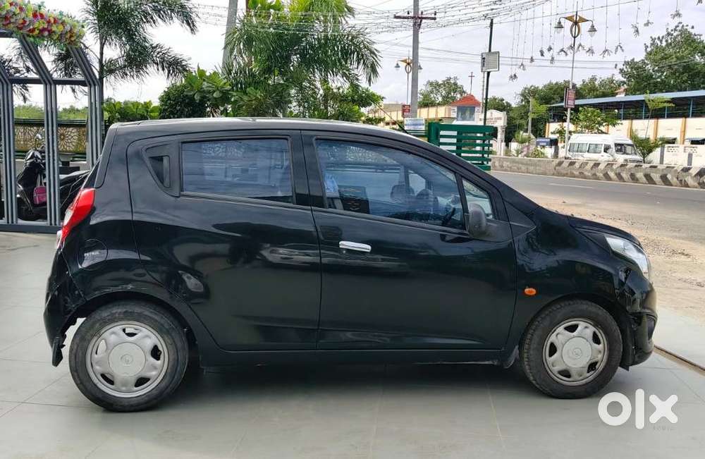 Chevrolet Beat, 2014, Petrol