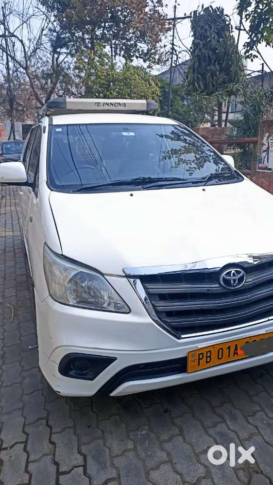 Toyota Innova 2015 Diesel 7 Str
