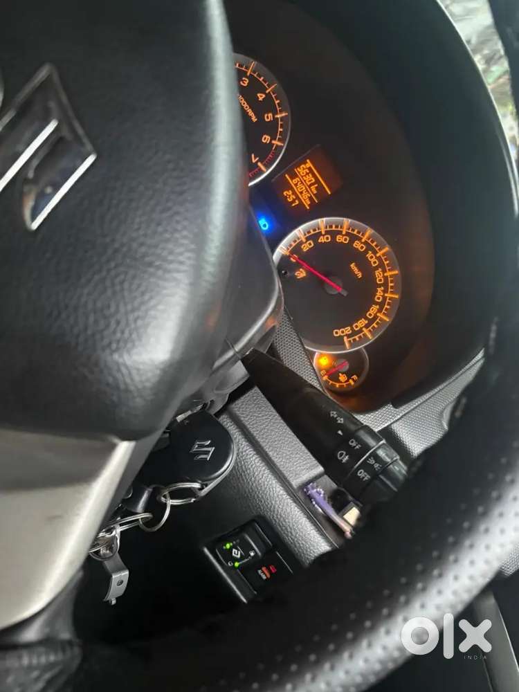 Maruti Suzuki Swift 2014 Cng & Hybrids 64046 Km Driven
