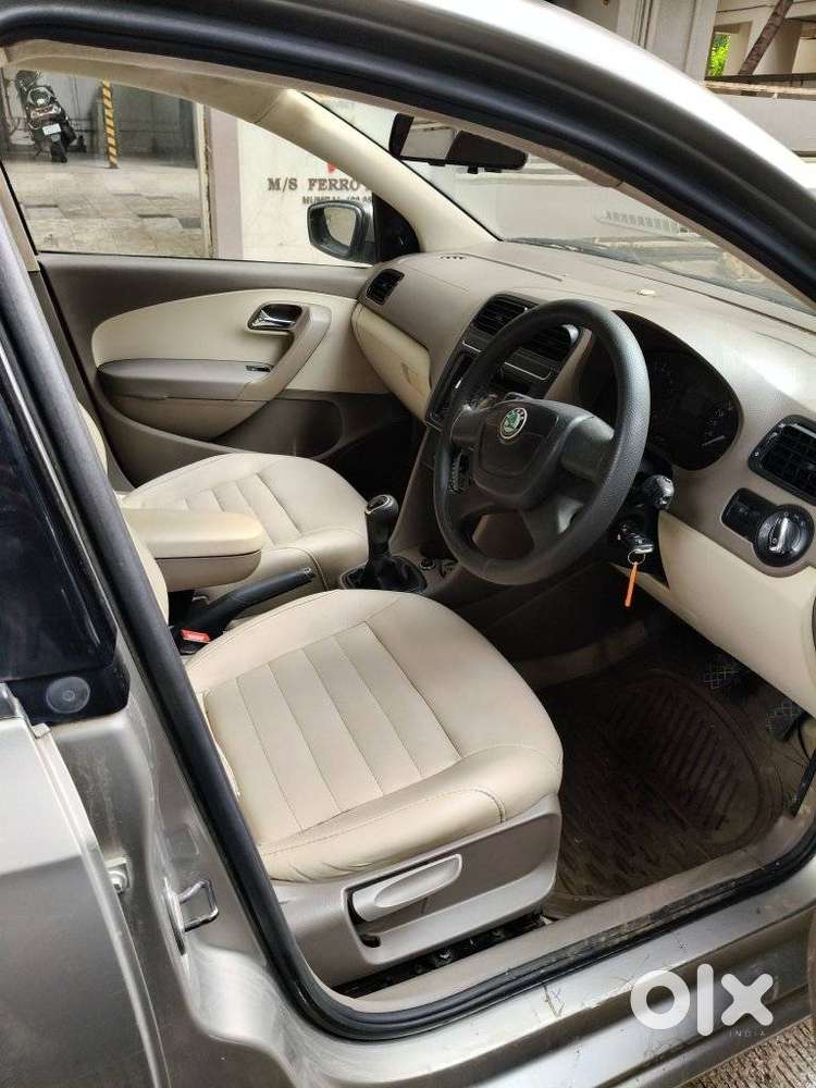Skoda Rapid 1.6 Elegance Tdi, 2012, Diesel