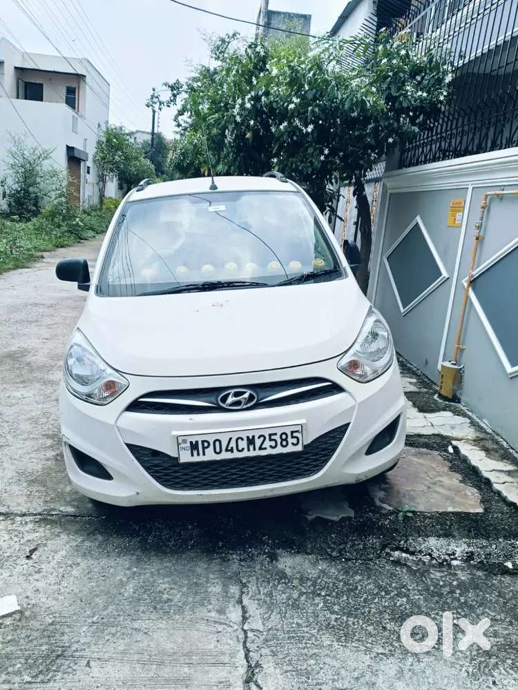 Hyundai I10 1.1 Era 2013 पेट्रोल