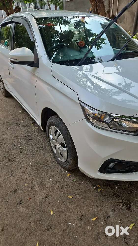 Honda Amaze 2022 Petrol 21500 Km Driven