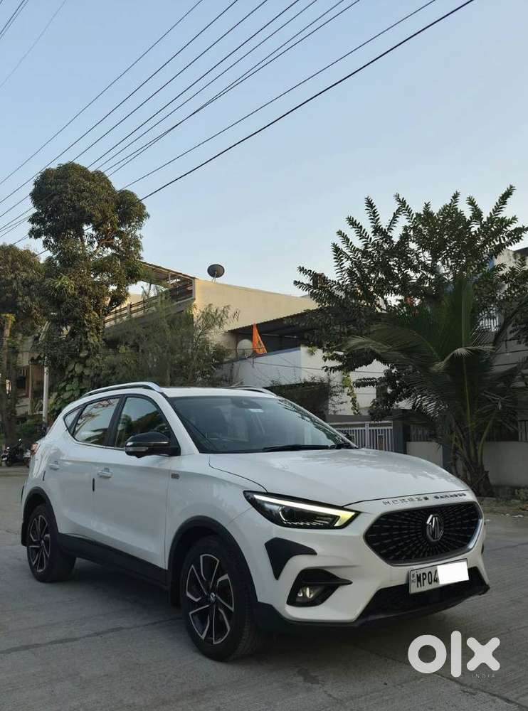 Mg Astor 1.5 Savvy Cvt S Red, 2021, Petrol