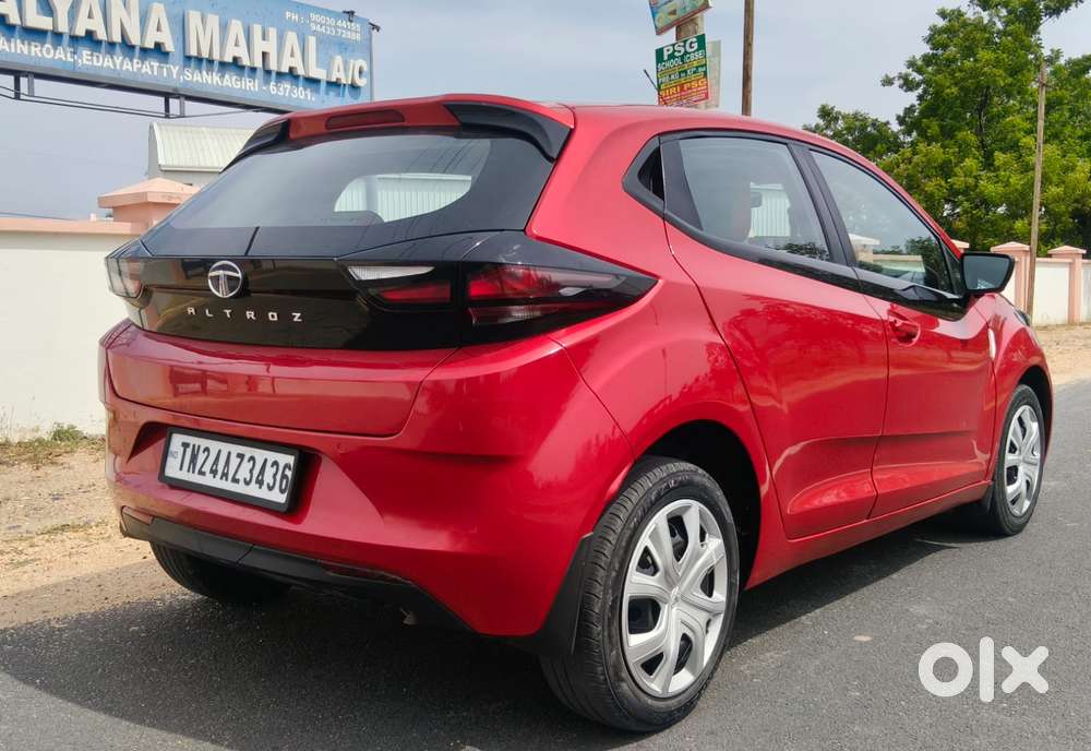 Tata Altroz 1.2 Xm Plus, 2022, Petrol