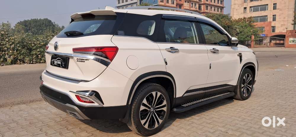 Mg Hector Plus 1.5 Sharp Turbo Cvt 6 Str, 2022, Petrol