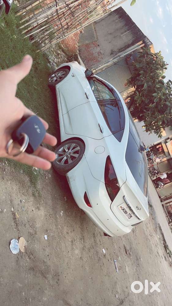 Hyundai Verna Diesel Manual 2012 Car
