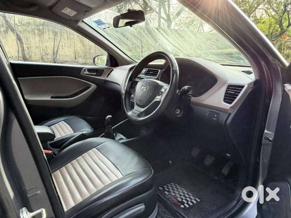 Hyundai Elite I20 Sportz (o) 1.2, 2020, Petrol