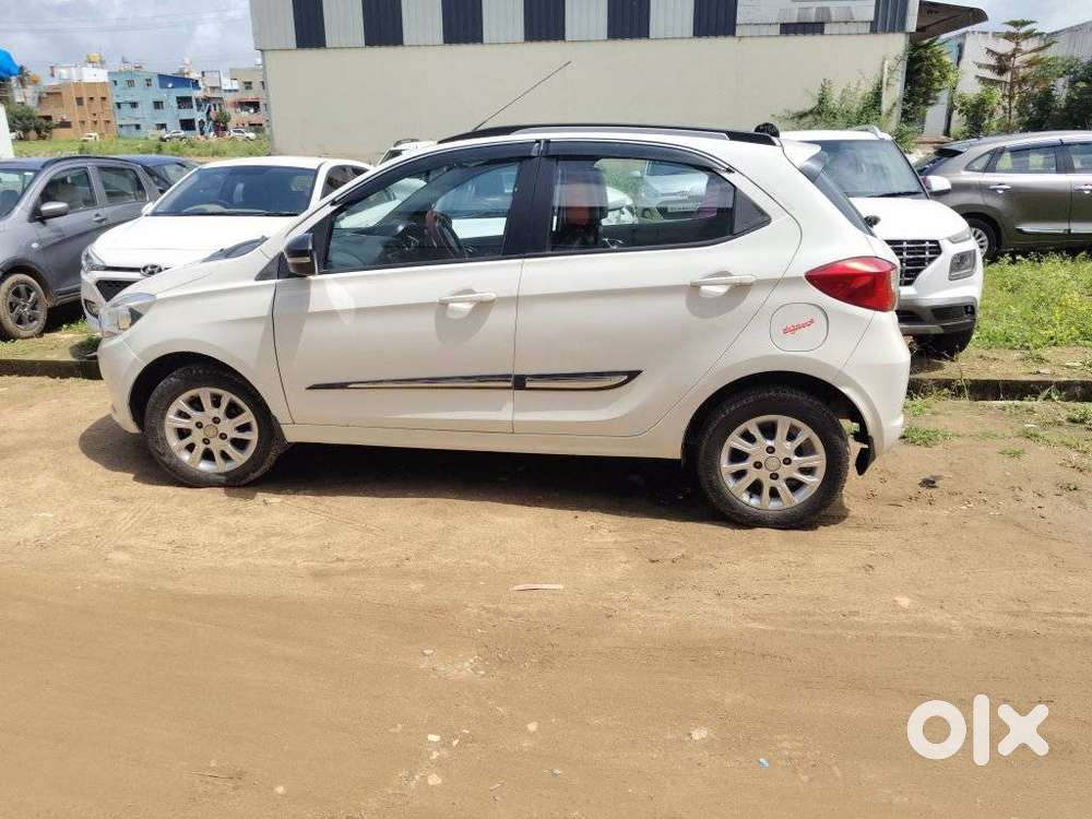 Tata Tiago 1.05 Revotorq Xz, 2016, Petrol