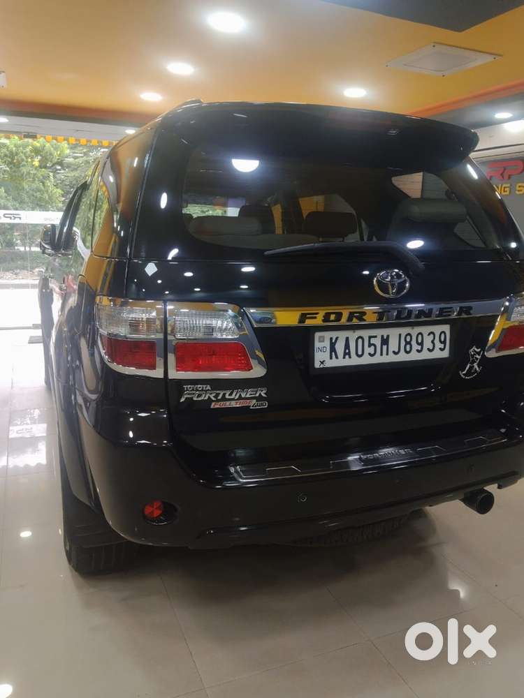 Toyota Fortuner Diesel 2011