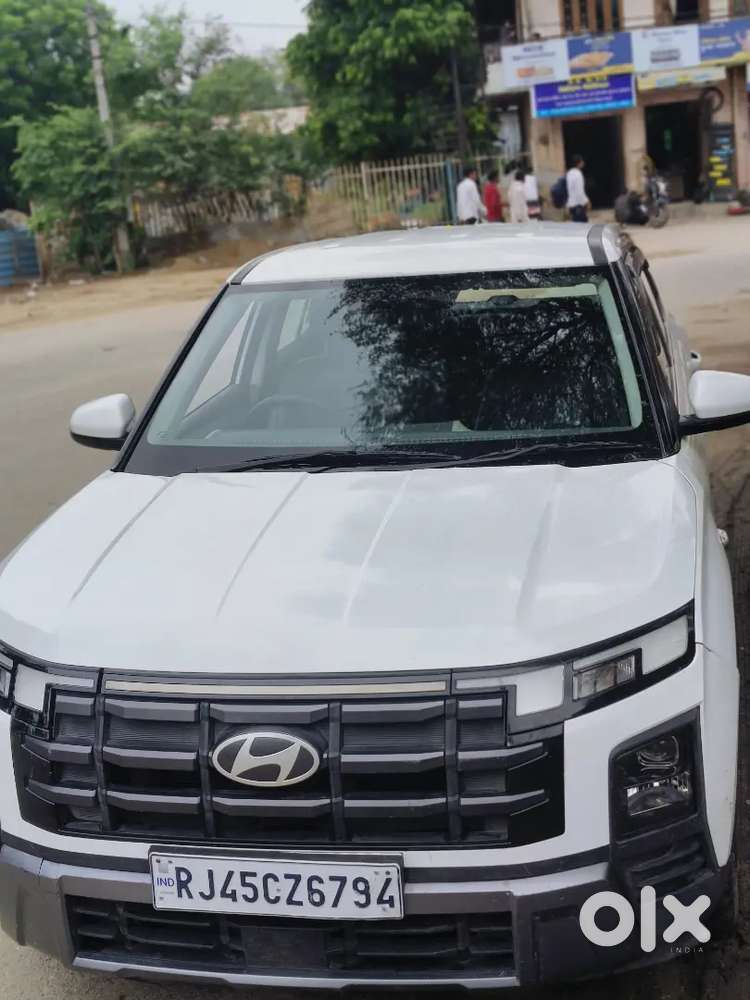 2024 Hyundai Creta 1.5 Ex Petrol (rj45)

Sleek. Reliable. Practically