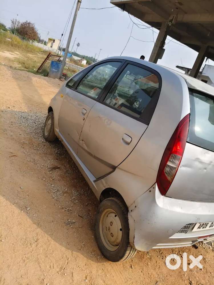 Tata Nano 2011