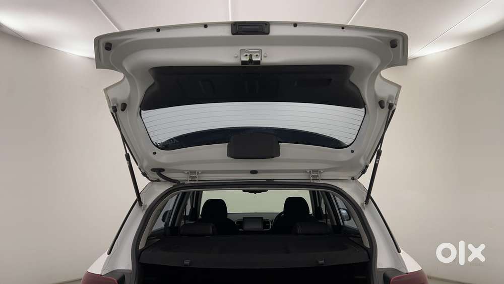 Hyundai Venue Sx Plus Turbo Dct, 2022, Petrol