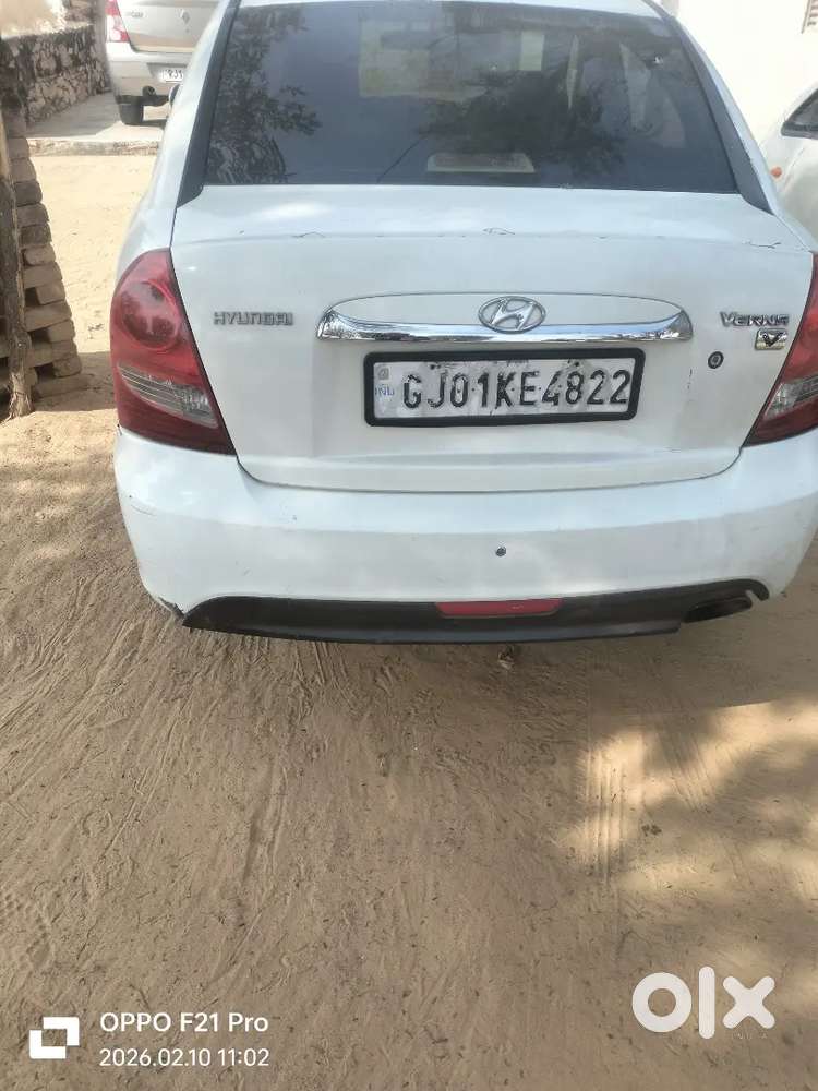 Hyundai Verna 2010 Diesel 90000 Km Driven