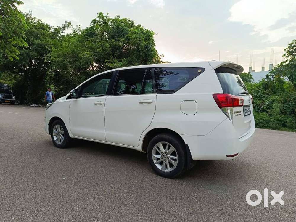 Toyota Innova Crysta 2.8 Gx Automatic 7 Str, 2017, Diesel