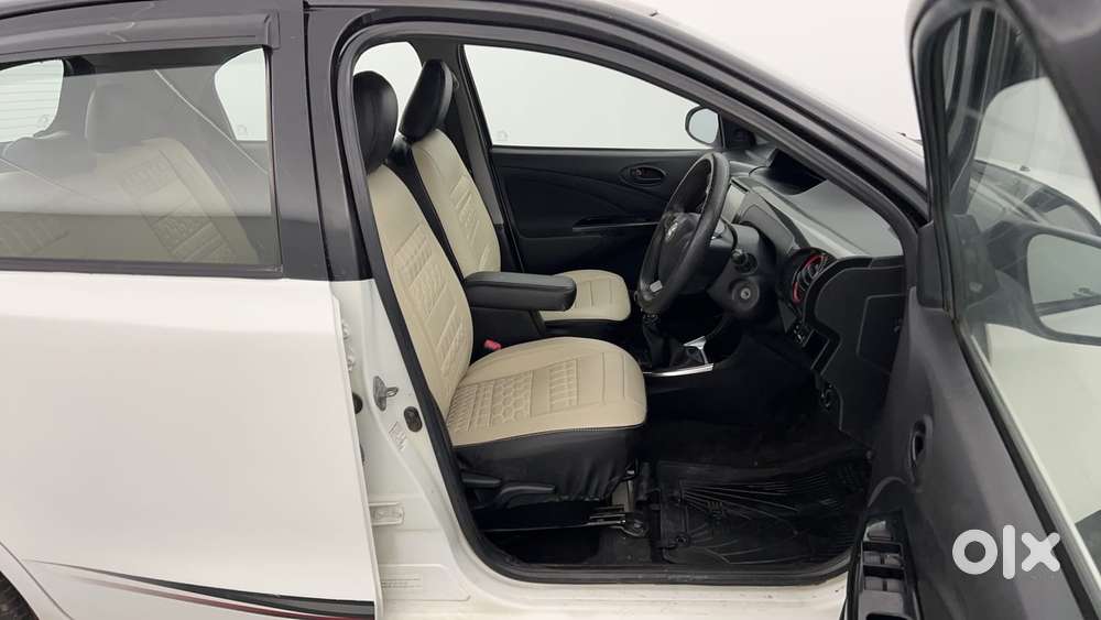 Toyota Etios Liva 1.4 Vxd Dual Tone, 2019, Diesel