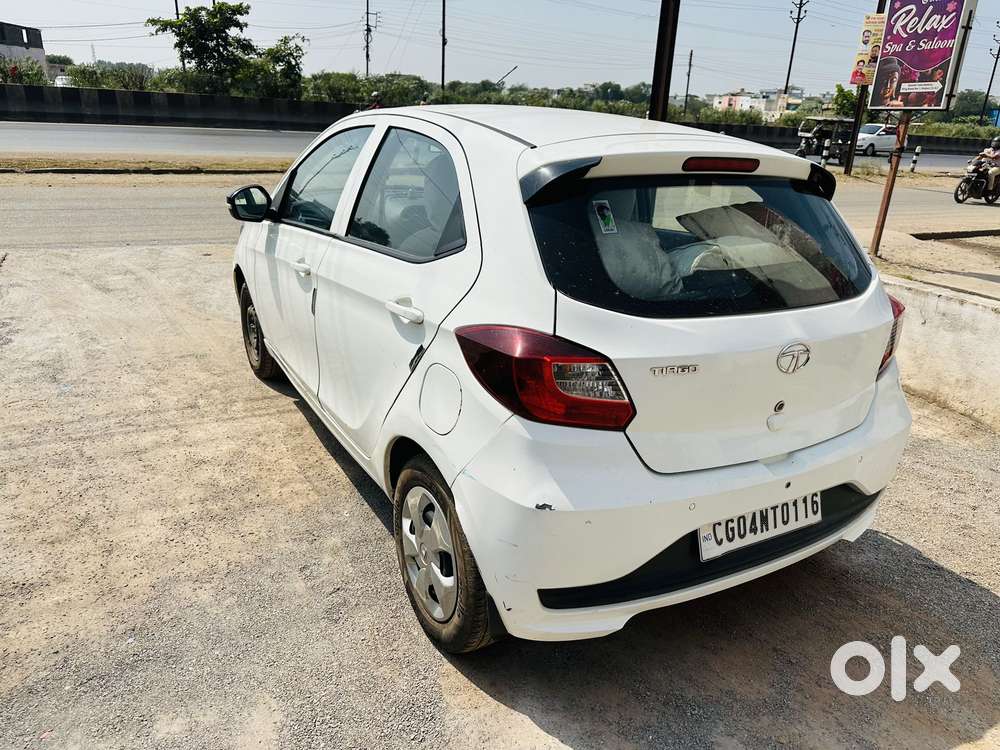 Tata Tiago 1.05 Revotorq Xt, 2022, Petrol
