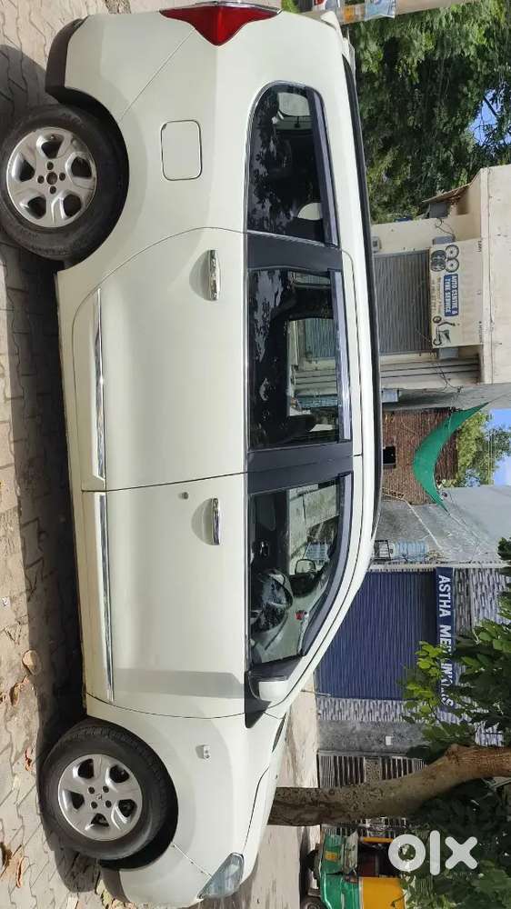 Renault Lodgy Diesel 2015 Model