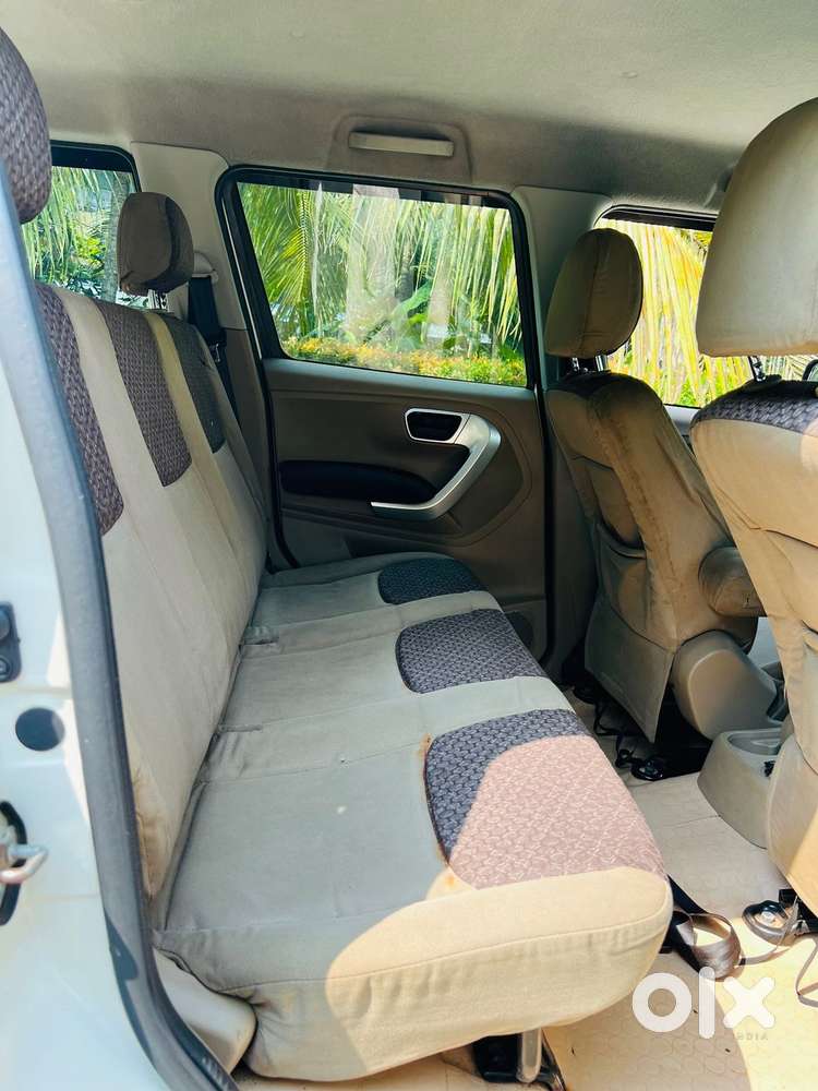 Maruti Suzuki Eeco 5 Seater Ac, 2012, Petrol