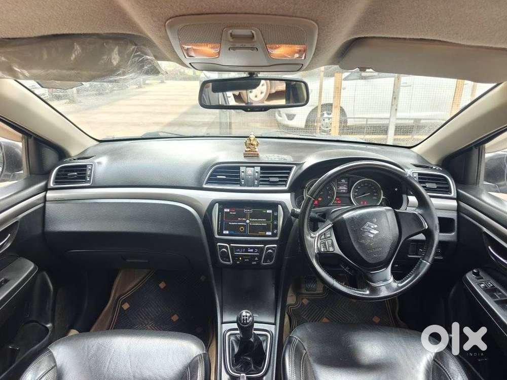 Maruti Suzuki Ciaz 1.3 Alpha Shvs Mt, 2018, Petrol
