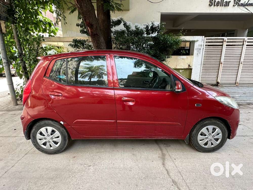 Hyundai I10 Sportz 2011