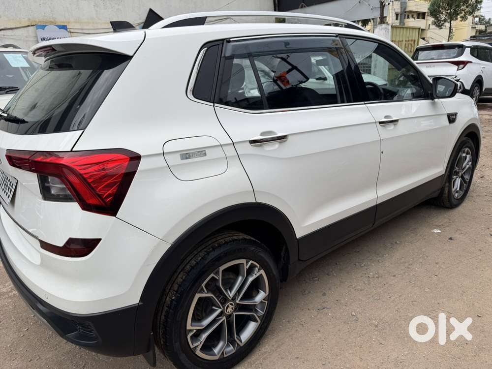 Skoda Kushaq 1.0 Tsi Style, 2023, Petrol