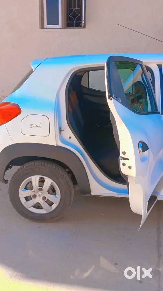 Renault Kwid 1.0 Petrol Manual 2015