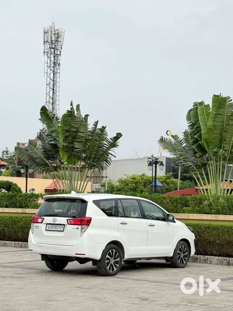 Toyota Innova Crysta [2020-ongoing] 2.4 Zx At 7 Str, 2021, Diesel