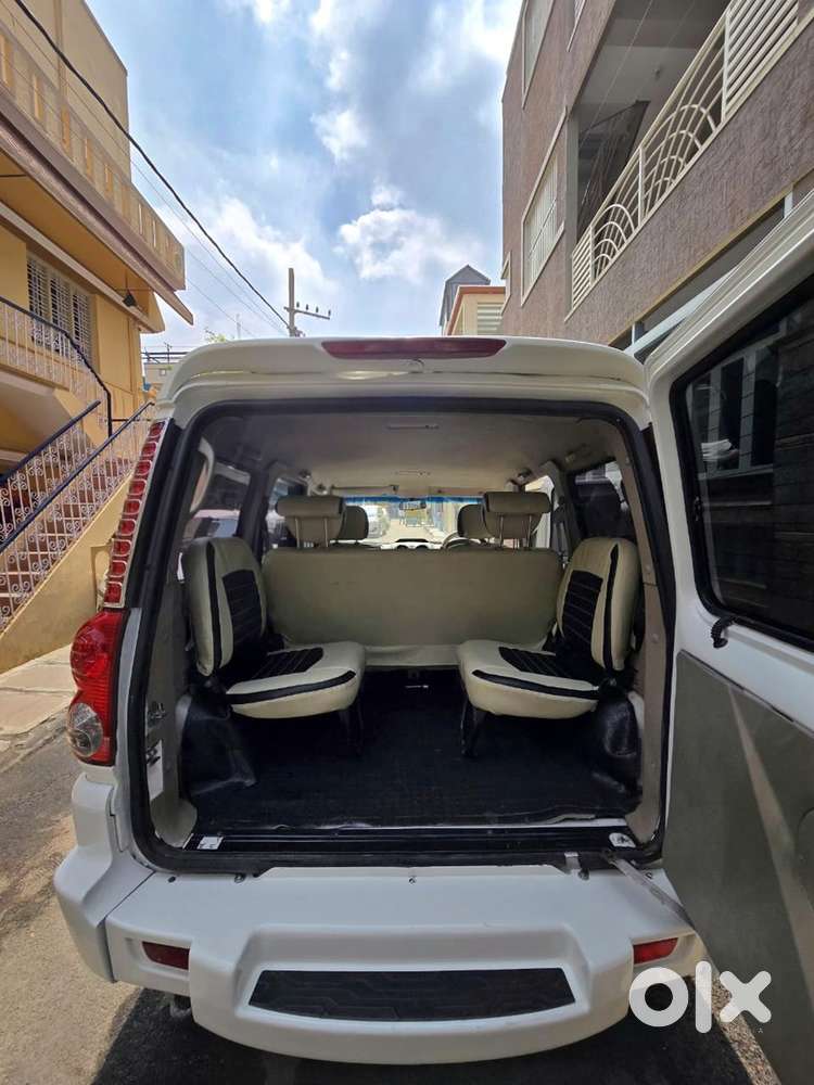 Mahindra Scorpio Classic 2012