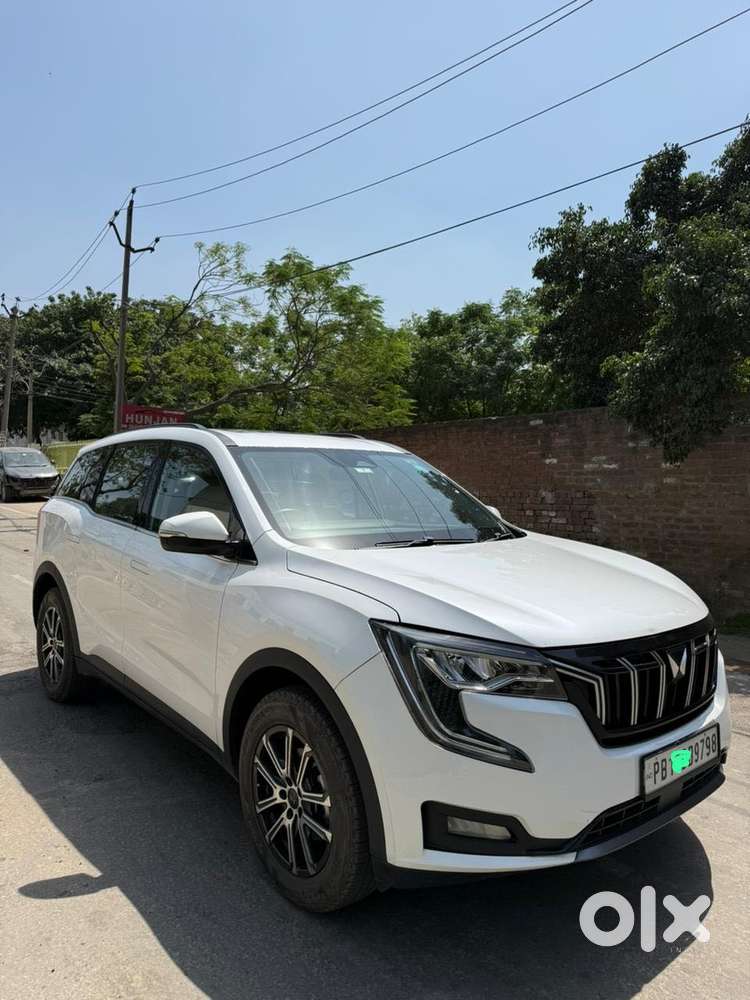 Mahindra Xuv700 2.2 Ax 7 Diesel Mt Luxury Pack Str, 2022, Diesel