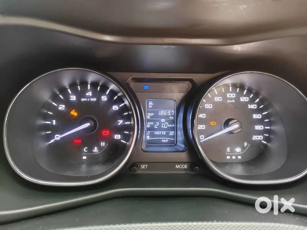 Tata Nexon 2018 Diesel Full Option 20+kmpl  Mileage 2019 July Regn.