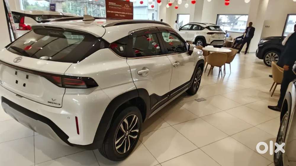 Toyota Urban Cruiser Hyryder 2026 Petrol 0000 Km Driven