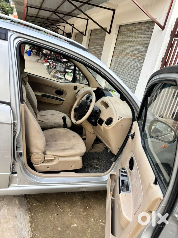 Chevrolet Spark Petrol 2011